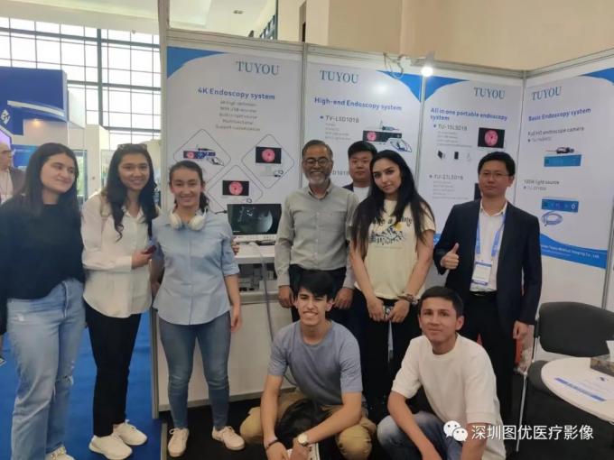 Full HD Endoscope Camera medica 100W Fonte di luce per ENT Urologia Ginecologia Oftalmologia 13